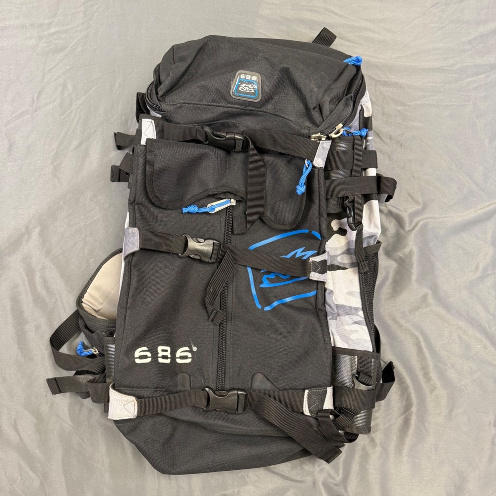 Vintage 686 G.I. Pack Backpack Snowboarding Technical Camo Black Grey